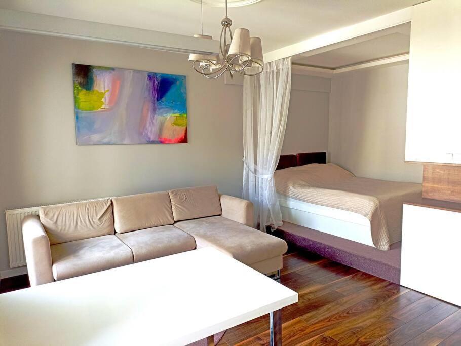 Mlynowa Centrum Apartamenty Luna Białystok Exteriör bild